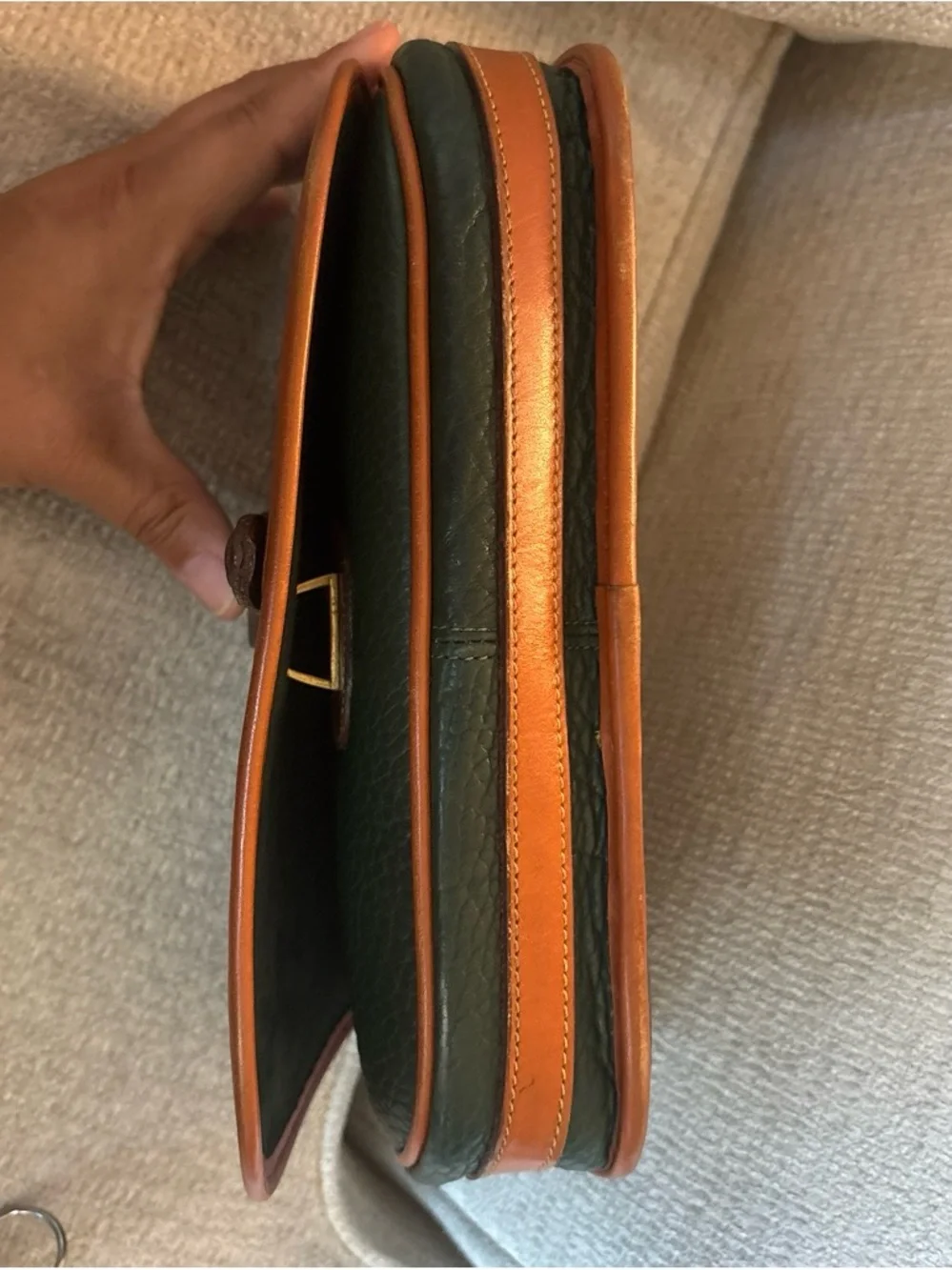 RARE Vintage Dooney & Bourke Dark Green AWLeather Crossbody British Tan Trim - Picture 5 of 7